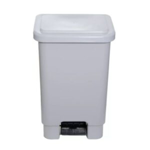 Lixeira Plástica com Pedal 100 Litros Branca – Padrão ANVISA